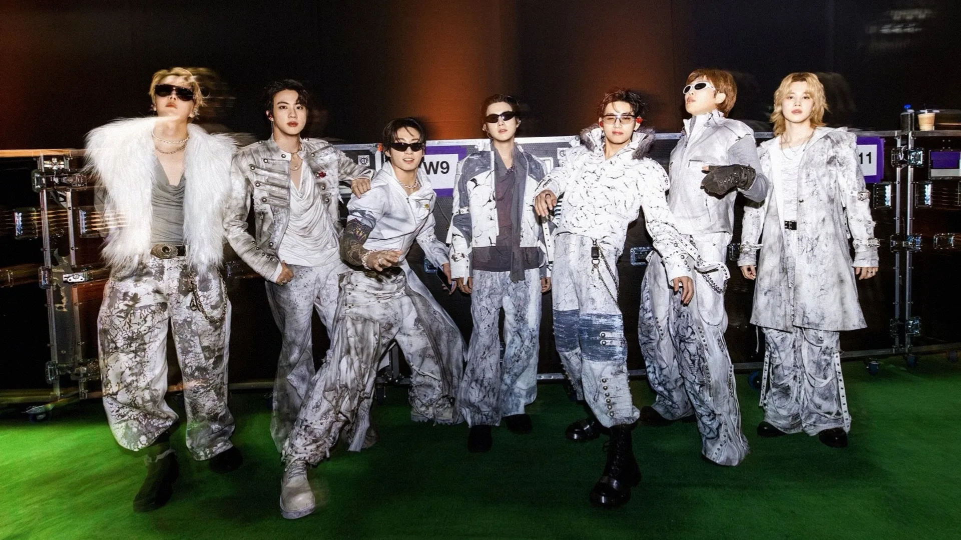 ¡Por primera vez! BTS presentó como canción sorpresa "Heartbeat" en Chile